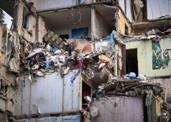 Протягом липня росіяни атакували Україну понад 5,1 тис. КАБів, 3,8 тис. «шахідів» та майже 260 ракетами – Зеленський