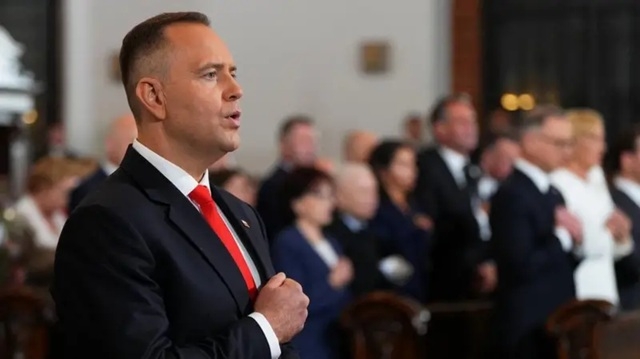 Кароль Навроцький склав присягу президента Польщі – чого від нього чекати