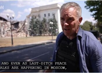 CNN вважає, що окупанти планують вдруге захопити Херсон – а перед тим “розрізають” місто