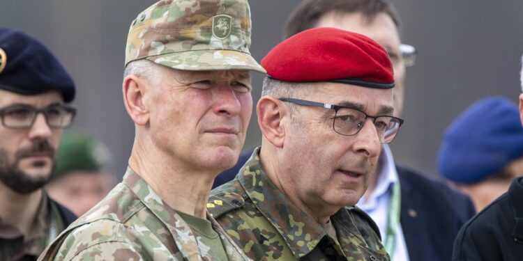 У Литві судитимуть колишнього головкома – через зуби