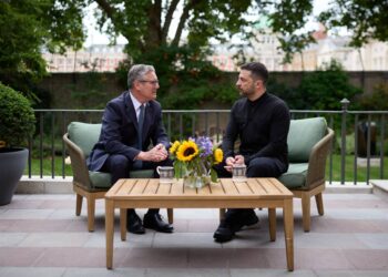Зеленський зустрівся із Стермером – про що говорили (ВІДЕО)