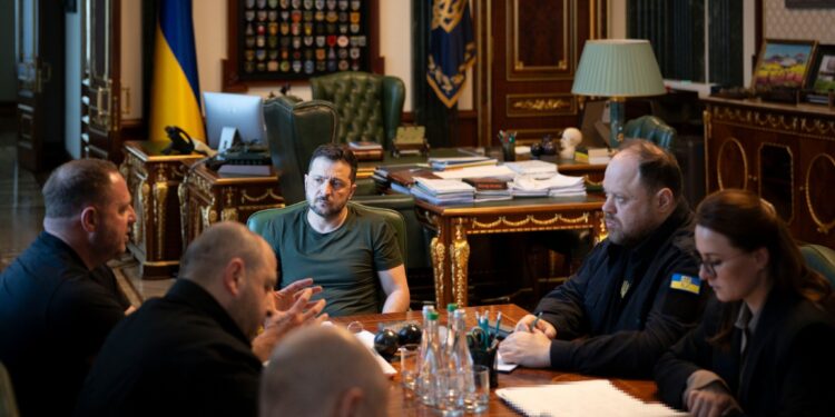 Зеленський зібрав нараду міжнародного блоку (ФОТО)