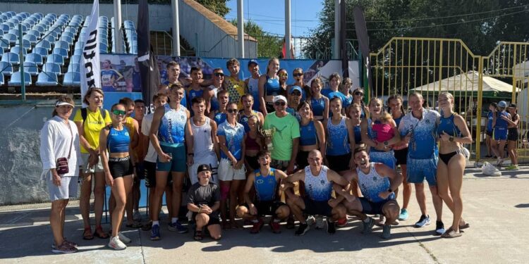 Миколаївські спортсмени – призери та переможці чемпіонату України з естафетного бігу (ФОТО)