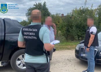 Прокуратура на Волині оголосила 10 підозр чиновникам  та виконавцям – за зловживання і розкрадання