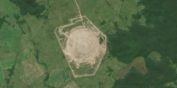 РФ будує суперантену в 25 км від Польщі – хочуть прослуховувати НАТО (ФОТО)