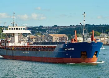 Корабель, підозрюваний у запуску російських шпигунських дронів, рухається Балтійським морем в напрямку Фінляндії