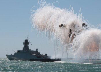 ГУР почав новий етап дронової війни на морі. Особливості вчорашньої атаки на російський корвет (ФОТО, ВІДЕО)