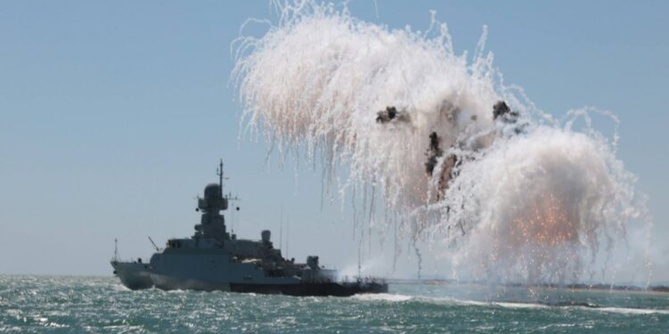 ГУР почав новий етап дронової війни на морі. Особливості вчорашньої атаки на російський корвет (ФОТО, ВІДЕО)