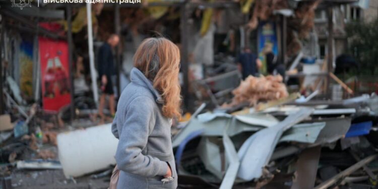 Кількість поранених внаслідок ракетної атаки на Запоріжжя стрімко зростає (ФОТО)