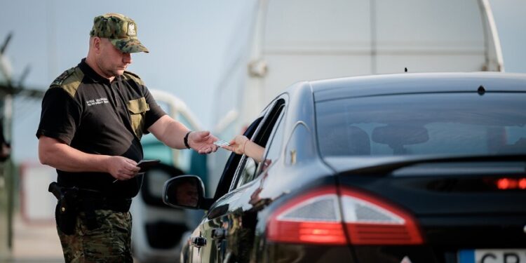 Польща продовжила контроль на кордонах з Німеччиною та Литвою