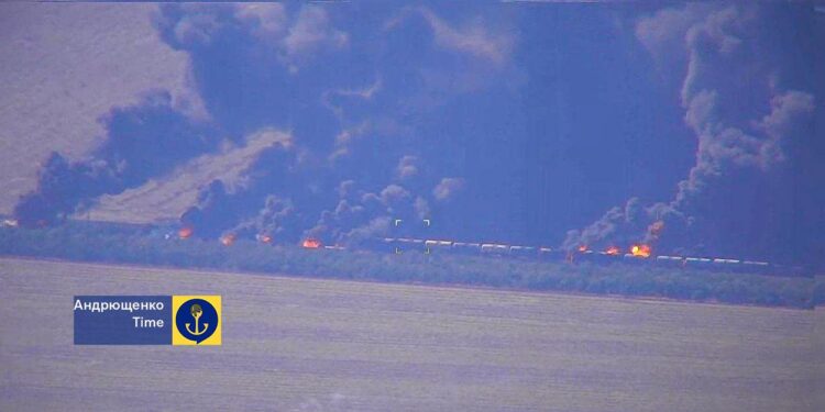 Залізничного сполучення через окуповану територію Запоріжжя  більше немає – підірвали потяг з пальним, згоріло все (ФОТО)