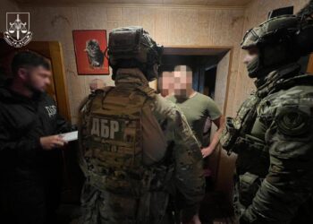 У виправній колонії Харкова затримали 5 службових осіб за підозрою в катуванні в’язнів