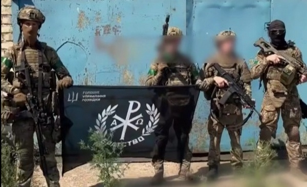 Спецпризначенці ГУР ліквідували окупантів, які сфотографувалися в селі Зелений Гай (ВІДЕО)