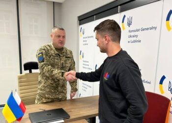 У Польщі добровольці підписали контракти із ЗСУ