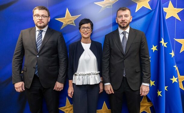 НАБУ й САП має вирішальне значення для вступу України в ЄС – єврокомісар