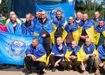 Відбувся обмін полоненими – в Україну повернули 84 бранця (ФОТО)