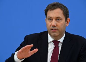 Віцеканцлер і міністр фінансів Німеччині заявив, що Путіну час звільнитися від ілюзій