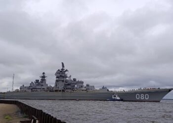 Після 25 років ремонту РФ вивела в море атомний крейсер «Адмирал Нахимов» (ФОТО, ВІДЕО)