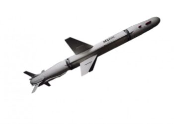 Україна вперше показала ракету “Довгий Нептун” (ФОТО, ВІДЕО)