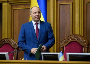 Львівська ОВА підтвердила вбивство Парубія. Нападника шукають (ФОТО)