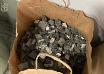 В Україні зупинили контрабанду платини, паладію та родію (ФОТО)