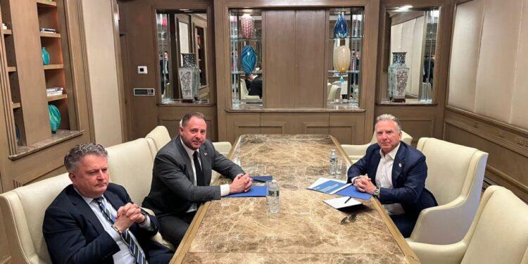 Єрмак зустрівся із Віткоффом і запросив його в Україну