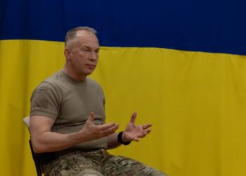 Під Сумами ворог зазнав поразки, перекидає сили на Запоріжжя, – Сирський