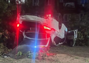 У Миколаєві внаслідок ДТП – четверо травмованих. Водій однієї з автівок втік (ФОТО)