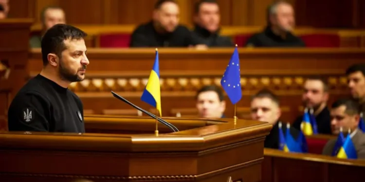 Верховна Рада, “політичний хоспіс” чи “міністерство Арахамії”. Що тепер з монобільшістю і що буде далі