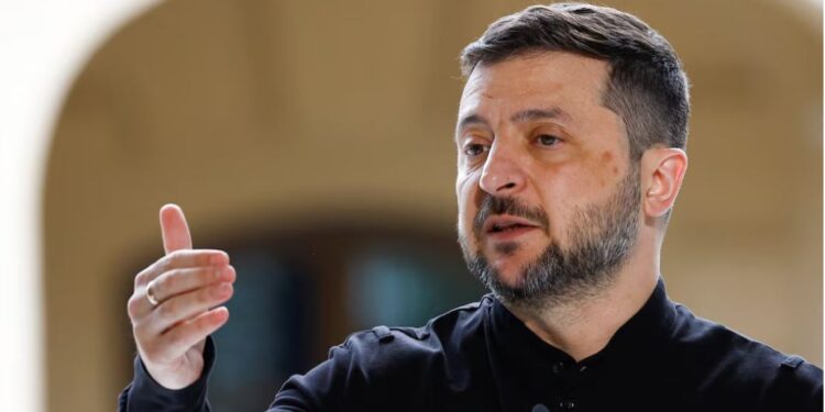 Україна може отримувати від партнерів $1 млрд щомісяця на американську зброю, – Зеленський