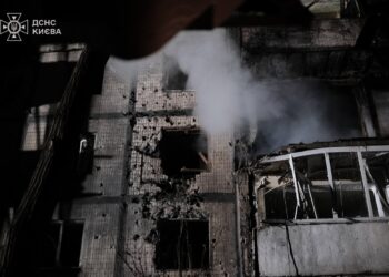 «Такі вбивства зараз, коли давно могла початися реальна дипломатія, – свідомий злочин і затягування війни» – Зеленський прокоментував нічний обстріл