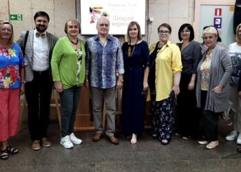 «Щедрий вересень» – у Миколаєві відкрилась чергова виставка з циклу «Пори року» (ФОТО)