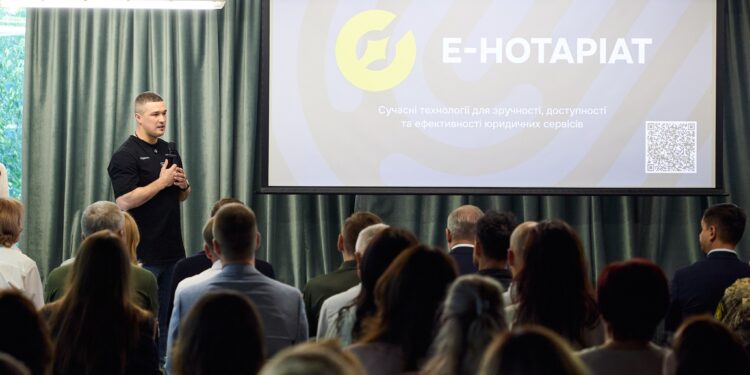 Від завтра розпочинається тестування системи е-Нотаріат – Федоров обіцяє перші нотаріальні послуги в Дії вже у 2026 році