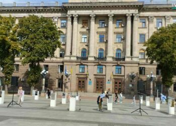 У Миколаєві відкрилась “Алея Незламних Міст” (ФОТО)