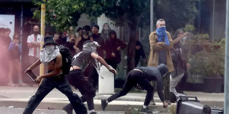 В Італії масштабний протест і сутички з поліцією через рішення Мелоні (ФОТО, ВІДЕО)