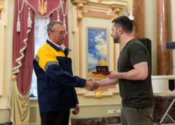 Співробітник Миколаївської філії «Газмережі» удостоєний державної нагороди (ФОТО)