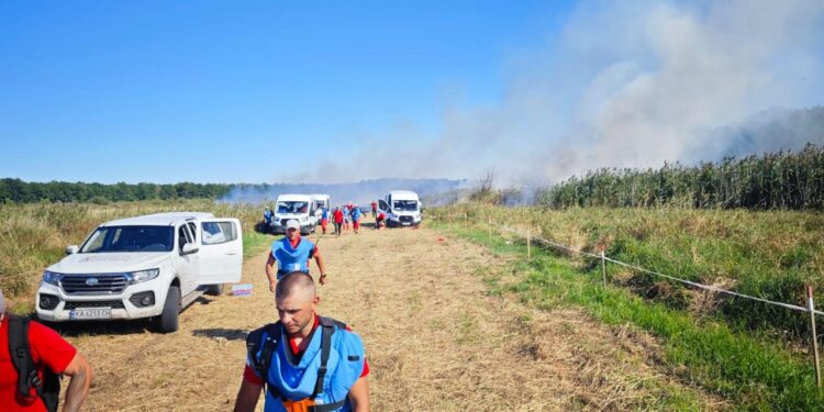 Ракетний удар по Чернігівщині – росіяни поцілили по співробітниках гуманітарної місії з розмінування: одна людина загинула, двоє поранені