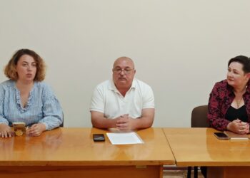 У лікарнях Миколаївщини пацієнтів та медиків навчають відновлювати сили під час війни (ФОТО)