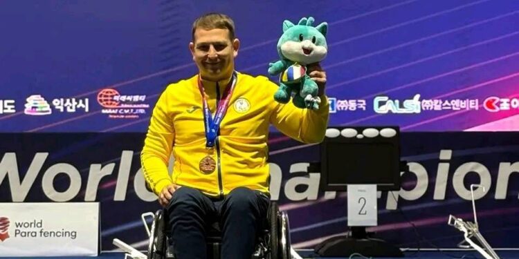 Миколаївський парафехтувальник Дмитро Серьоженко став бронзовим призером чемпіонату світу (ФОТО)