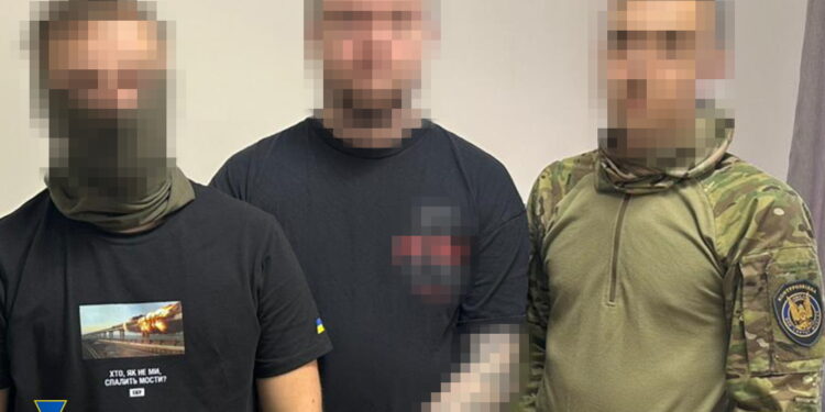 СБУ затримала агентів фсб, які постачали рашистам українські SIM-карти для дронів-камікадзе (ФОТО)