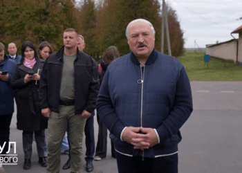 Лукашенко 5 годин говорив з Путіним, як їм вдвох вижити (ВІДЕО)