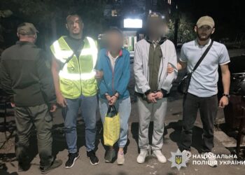 Сімейний підряд. На Миколаївщині на збуті психотропів викрили подружжя (ФОТО)