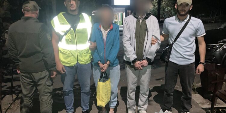 Сімейний підряд. На Миколаївщині на збуті психотропів викрили подружжя (ФОТО)