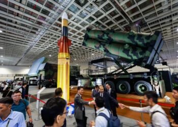 Китай розгортає ракетні бази на східному узбережжі – у напрямку Тайваню, – ЗМІ