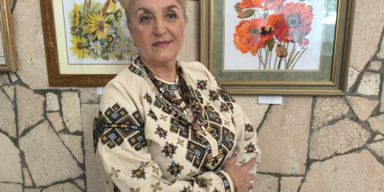 «Оксамитовий сезон» – у Миколаєві відкрилась ювілейна виставка Тетяни Веремієнко (ФОТО)