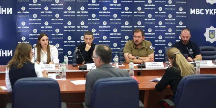 Підтверджено перебування в російському полоні 2 577 українських військових