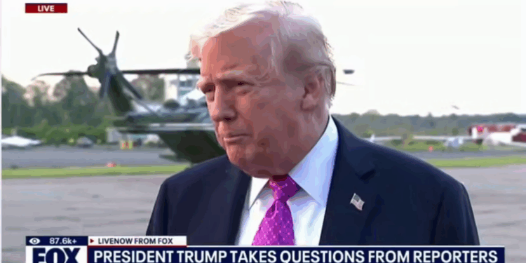 Так ненавидять одне одного, що дихати не можуть, – Трамп про Путіна, Зеленського і переговори (ВІДЕО)