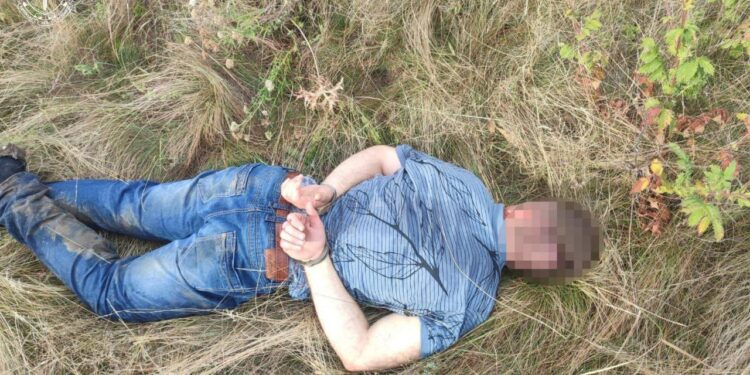 На Вінниччині затримано 23-річного вчителя, який ймовірно причетний до вбивства двох своїх учнів (ФОТО)