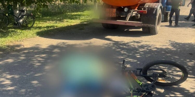 Внаслідок ДТП на Миколаївщині загинула велосипедистка (ФОТО)