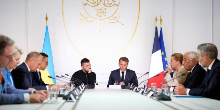 Закінчилась зустріч коаліції охочих (ФОТО)